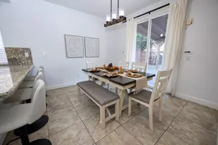 10208 Jenny Lynn Way, Elk Grove, CA 95757 - Photo 17