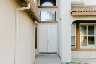 10208 Jenny Lynn Way, Elk Grove, CA 95757 - Photo 3