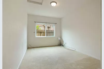 759 Santa Ana Ct, Los Banos, CA 93635 - Photo 15