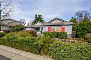 421 Ashland Ct, Shingle Springs, CA 95682 - Photo 3