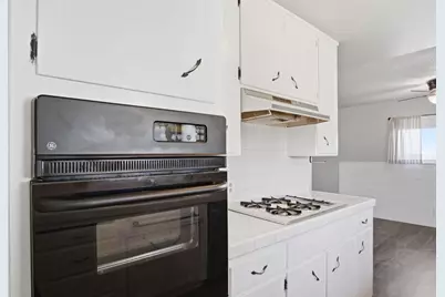 1805 Myrtlewood Drive, Ceres, CA 95307 - Photo 9