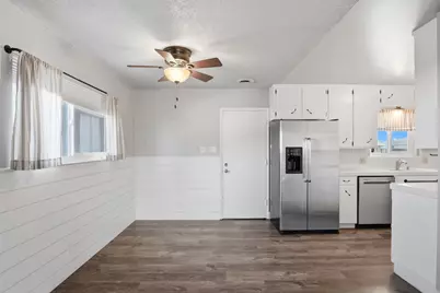 1805 Myrtlewood Drive, Ceres, CA 95307 - Photo 11