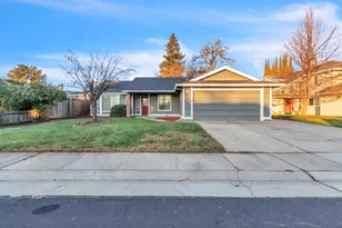 1005 Betsy Ross Dr, Roseville, CA 95747 - Photo 3