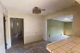 5769 Ortega St, Sacramento, CA 95824 - Photo 11