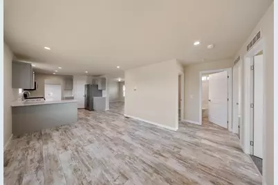 Moffat Boulevard #7, Manteca, CA 95336 - Photo 13