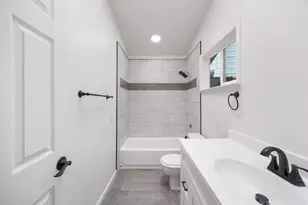 7017 Sprig Dr, Sacramento, CA 95842 - Photo 23