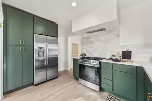 1473 33rd St, Sacramento, CA 95816 - Photo 13