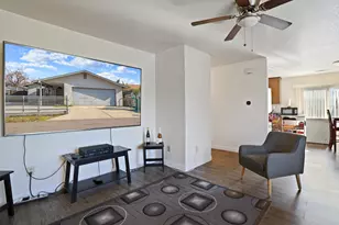 272 S Olive Ave, Stockton, CA 95215 - Photo 7