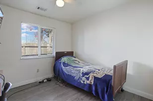 272 S Olive Ave, Stockton, CA 95215 - Photo 17