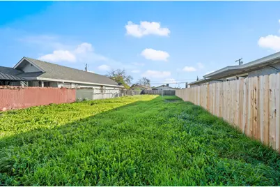 7928 35th Avenue, Sacramento, CA 95824 - Photo 5