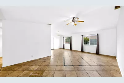 2405 NE Bucknell Street, Turlock, CA 95382 - Photo 7