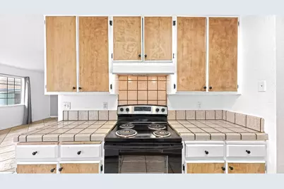 2405 NE Bucknell Street, Turlock, CA 95382 - Photo 15