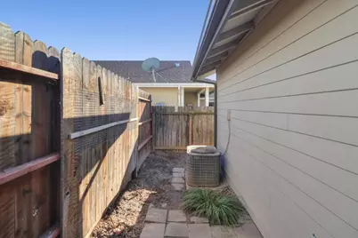 4150 Vowell Street, Sacramento, CA 95838 - Photo 31