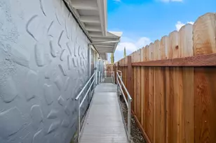 7922 35th Ave, Sacramento, CA 95824 - Photo 39