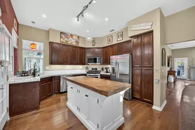 3333 Grimshaw Way, Elk Grove, CA 95758 - Photo 19