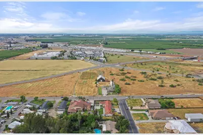 5000 Nunes Road, Turlock, CA 95382 - Photo 17