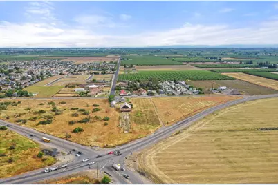 5000 Nunes Road, Turlock, CA 95382 - Photo 13