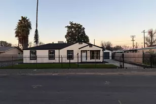 1721 Clayton Ave, Modesto, CA 95350 - Photo 1