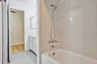 506 Roundtree Ct, Sacramento, CA 95831 - Photo 21