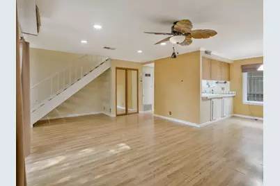 506 Roundtree Court, Sacramento, CA 95831 - Photo 7