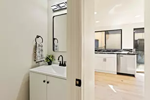 6892 Calvine Rd, Sacramento, CA 95823 - Photo 9