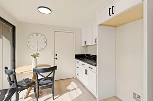 6892 Calvine Rd, Sacramento, CA 95823 - Photo 13