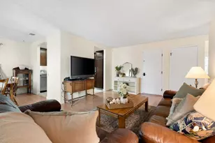 5250 Butterwood Cir, Orangevale, CA 95662 - Photo 13