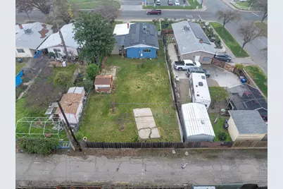 1251 W 9th Street, Merced, CA 95341 - Photo 33