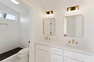 8438 Cold Water Ct, Elk Grove, CA 95624 - Photo 7