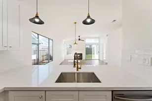 8438 Cold Water Ct, Elk Grove, CA 95624 - Photo 3