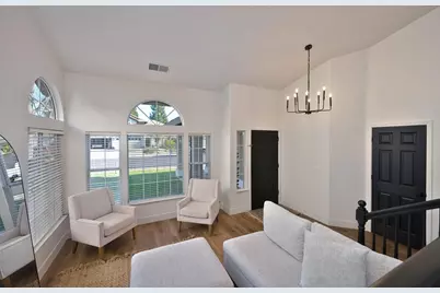 1900 Avenida Martina, Roseville, CA 95747 - Photo 9