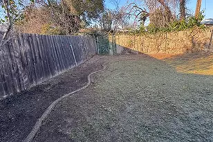 6039 36th Ave, Sacramento, CA 95824 - Photo 17