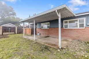 980 E Apricot Ave, Tulare, CA 93274 - Photo 27