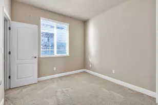 3065 Lennon Dr, Roseville, CA 95661 - Photo 15