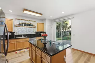 8753 Cypress Creek Way, Elk Grove, CA 95758 - Photo 19