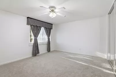 8753 Cypress Creek Way, Elk Grove, CA 95758 - Photo 35