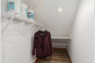 8753 Cypress Creek Way, Elk Grove, CA 95758 - Photo 41