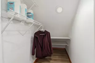 8753 Cypress Creek Way, Elk Grove, CA 95758 - Photo 41