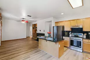 8753 Cypress Creek Way, Elk Grove, CA 95758 - Photo 15