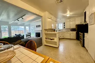 65 W Mariposa Ave, Stockton, CA 95204 - Photo 7