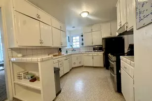 65 W Mariposa Ave, Stockton, CA 95204 - Photo 11