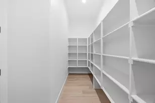 3085 Hinsdale Dr, Folsom, CA 95630 - Photo 9