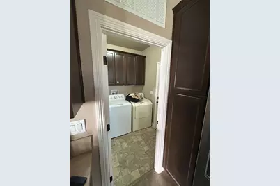 Dutchess Way, Sacramento, CA 95827 - Photo 5