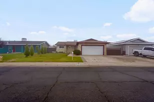 2721 Villa Ramon Dr, Ceres, CA 95307 - Photo 3