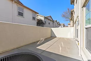 3301 N Park Dr, Sacramento, CA 95835 - Photo 19