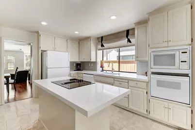 11704 Old Eureka Way, Gold River, CA 95670 - Photo 13