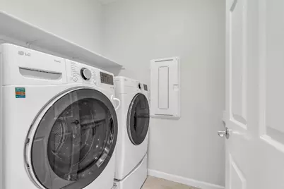 10501 Tavoras Court, Elk Grove, CA 95757 - Photo 37