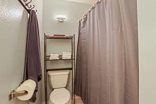 2352 Bridlewood Dr, Rancho Cordova, CA 95670 - Photo 17