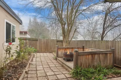 2352 Bridlewood Drive, Rancho Cordova, CA 95670 - Photo 31