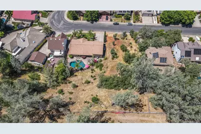 145 Hopfield Drive, Folsom, CA 95630 - Photo 3